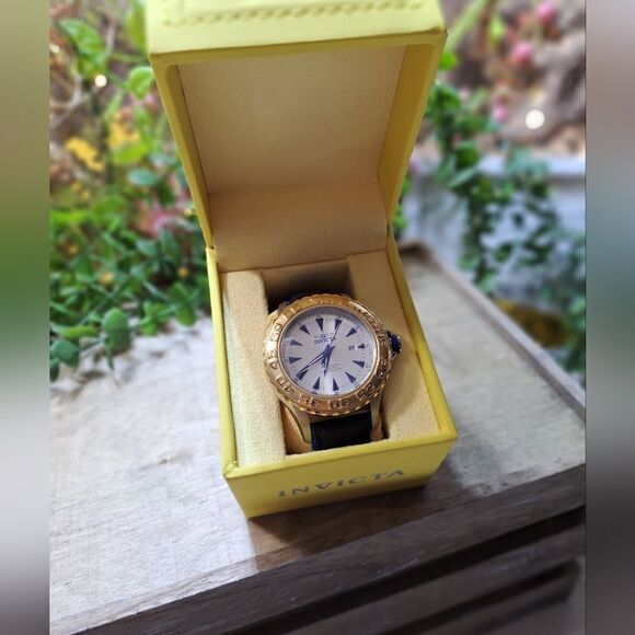 NWT INVICTA 18K PRO DIVER GOLD PLATED MENS SWISS MVMNT WATCH BLUE CALF LEATHER - Picture 2 of 16